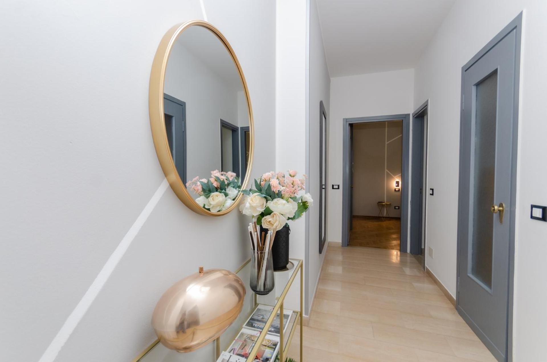 Vivimihome - Vivi I Navigli Elegante E Centrale Милан Экстерьер фото